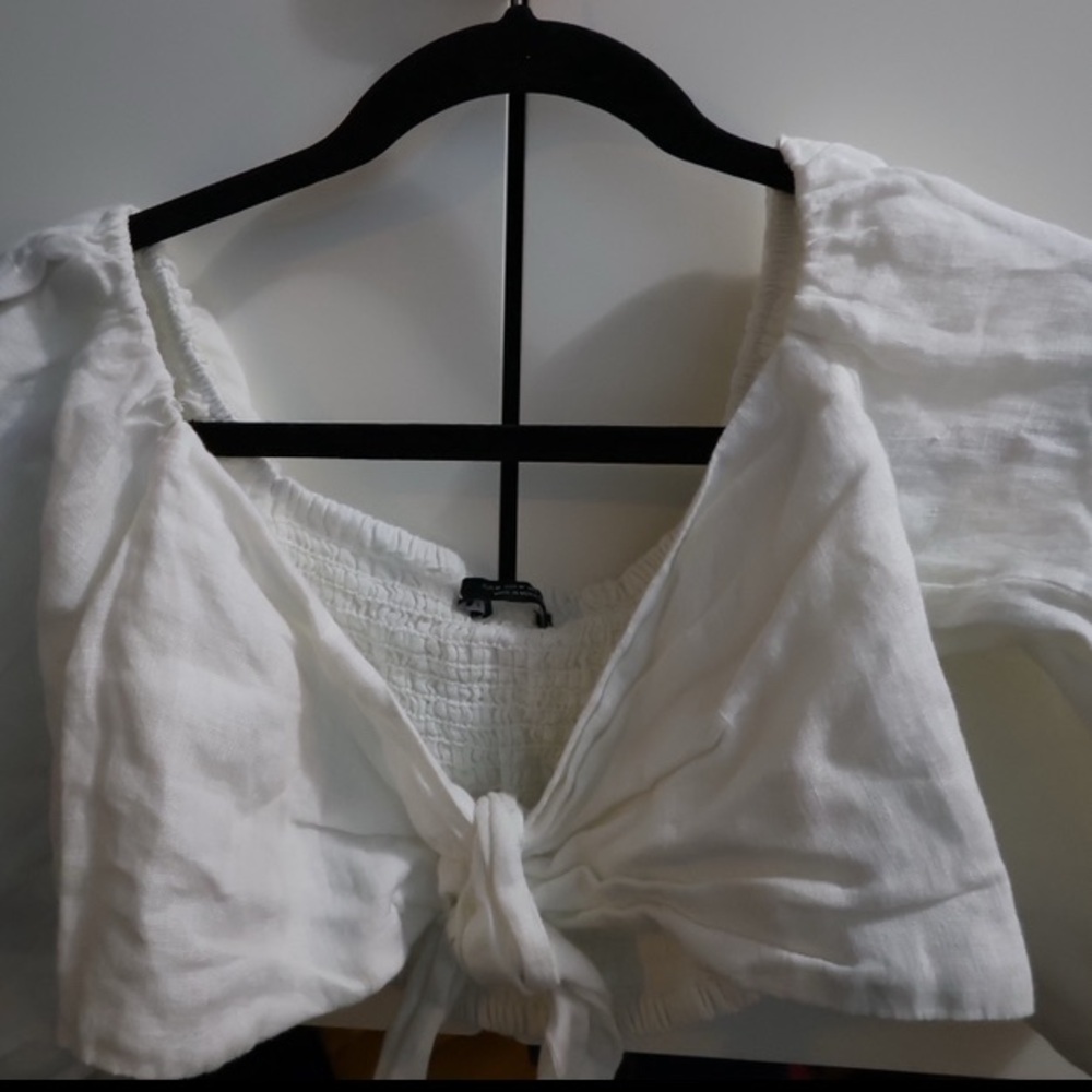 White Cotton Crop Top with Adjustable Front Tie – Zara